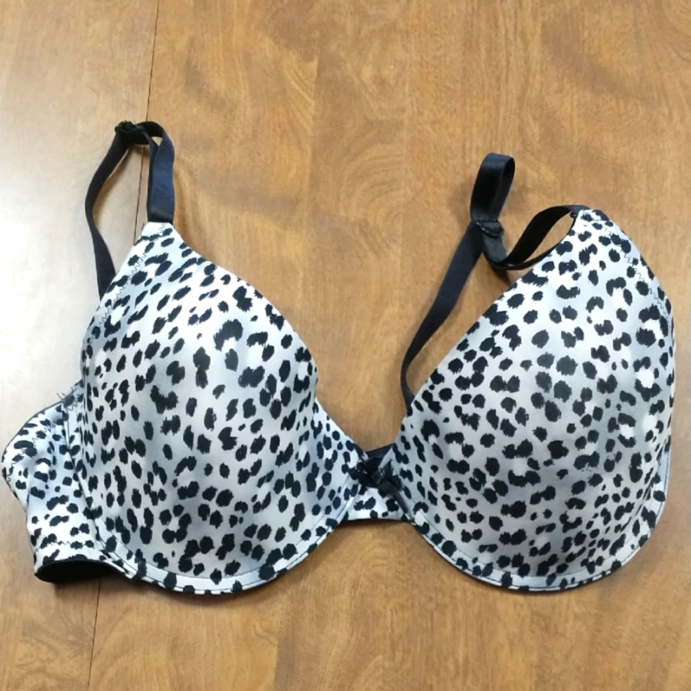 🤩 Bundle 3 For $15 🤩 Smart And Sexy leopard print 38D